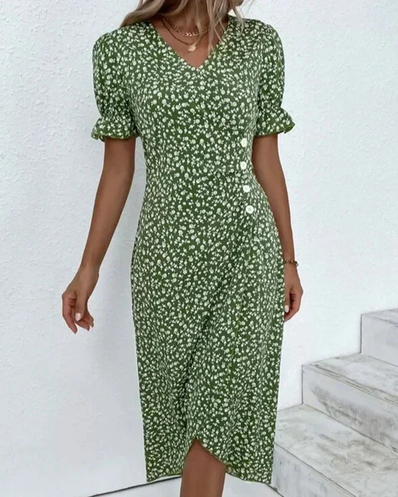 Tine | Dress with Short Sleeves and Floral Pattern