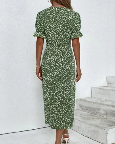 Tine | Dress with Short Sleeves and Floral Pattern