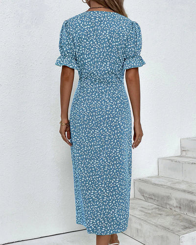 Tine | Dress with Short Sleeves and Floral Pattern