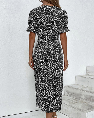 Tine | Dress with Short Sleeves and Floral Pattern