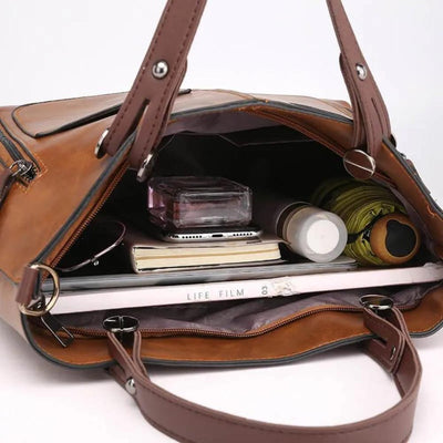 Lila | Classic Shoulder Bag