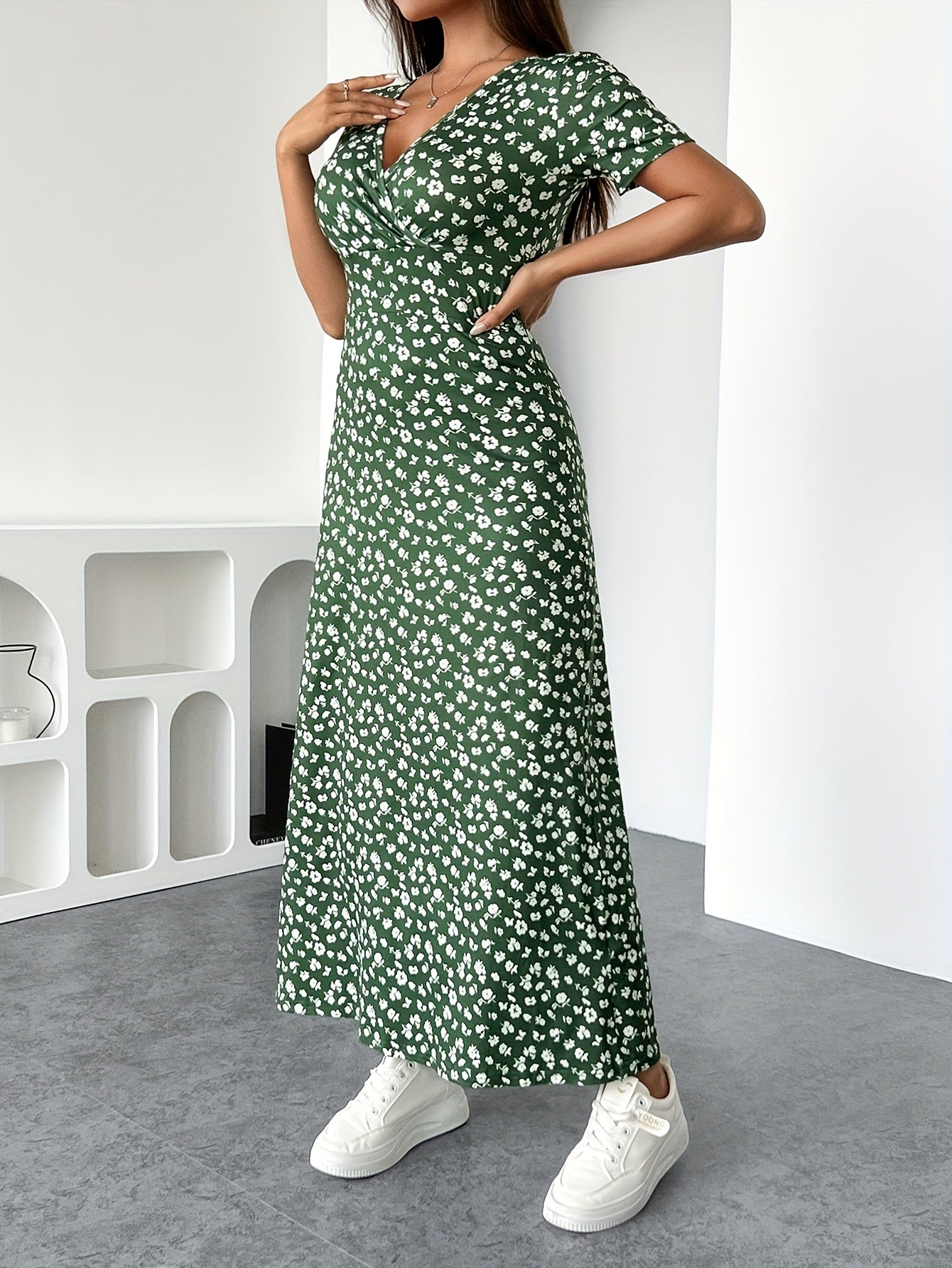 Sandra | Elegant Floral Dress