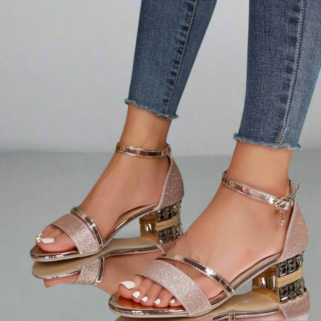 Clotaria | Orthopaedic sandals for pain-free walking