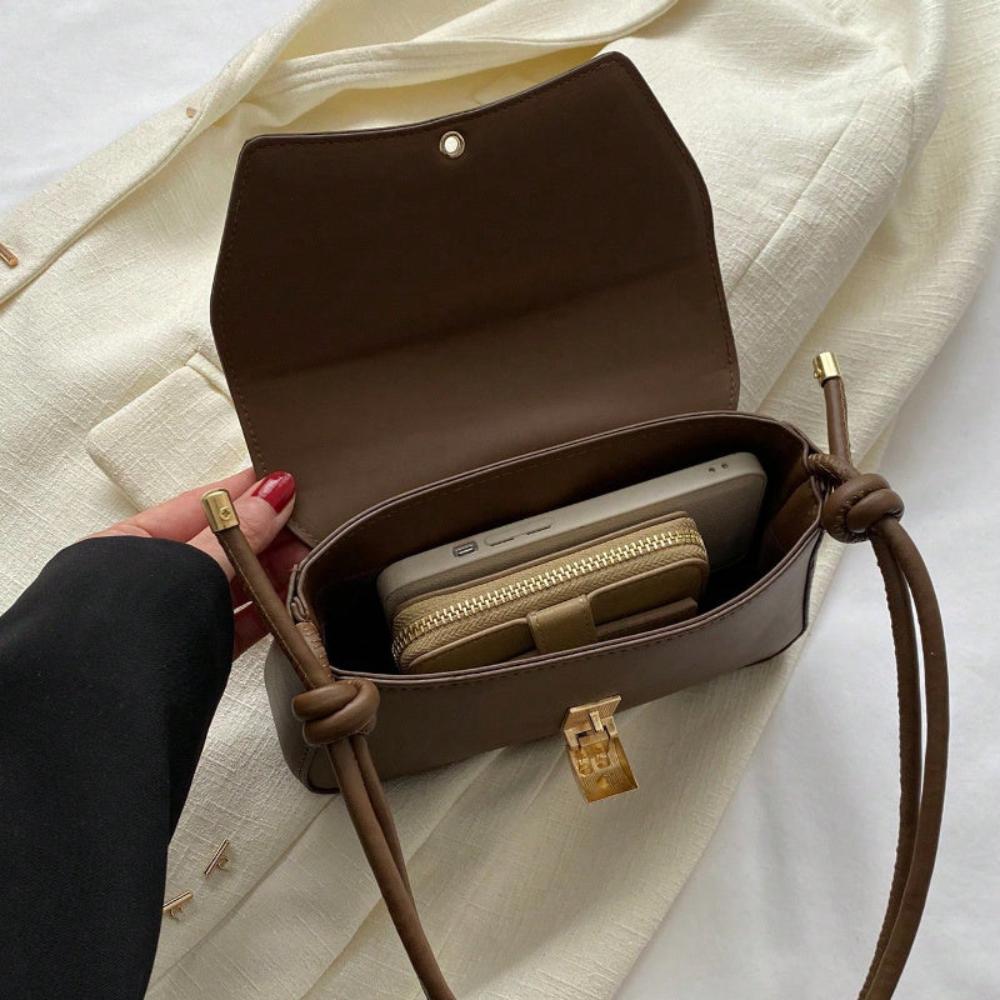 Lila | Vintage Charm Shoulder Bag