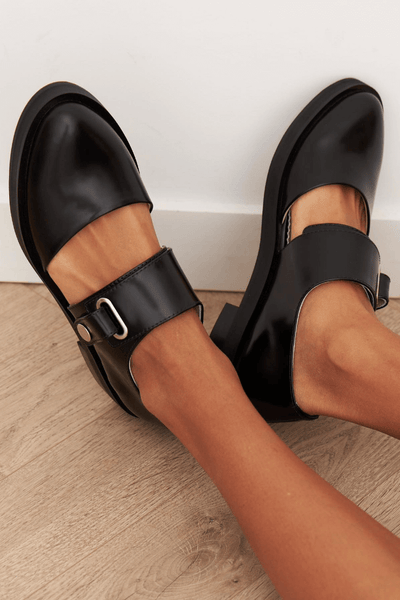 Cut Out Solid Color Round Toe Slingback Flats