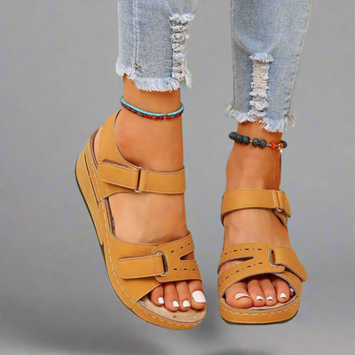 Gudula | Elegant orthopaedic sandals made from soft premium material for pain-free summer days