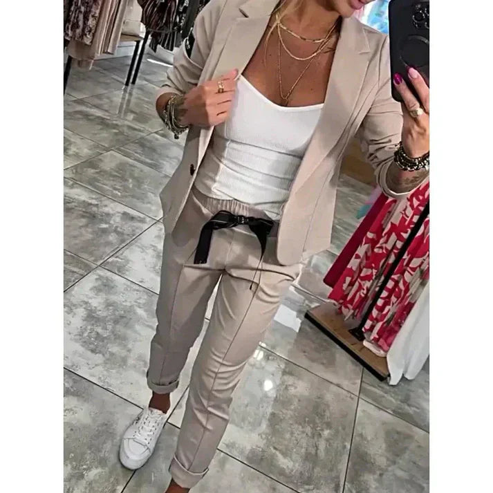 Deborah | Blazer with matching pants