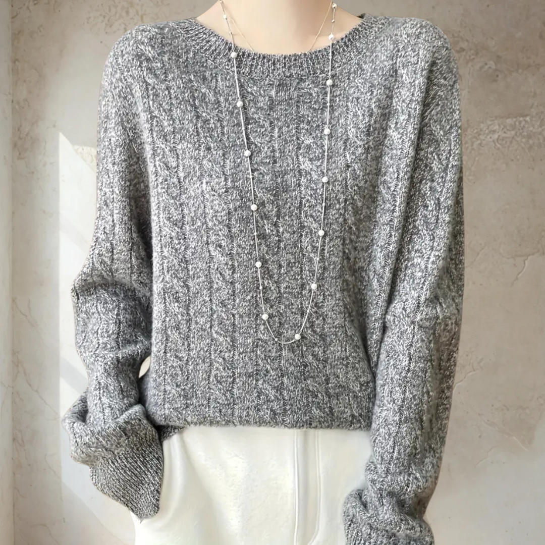 Betty | Elegant Knitted Sweater and Absolute Comfort