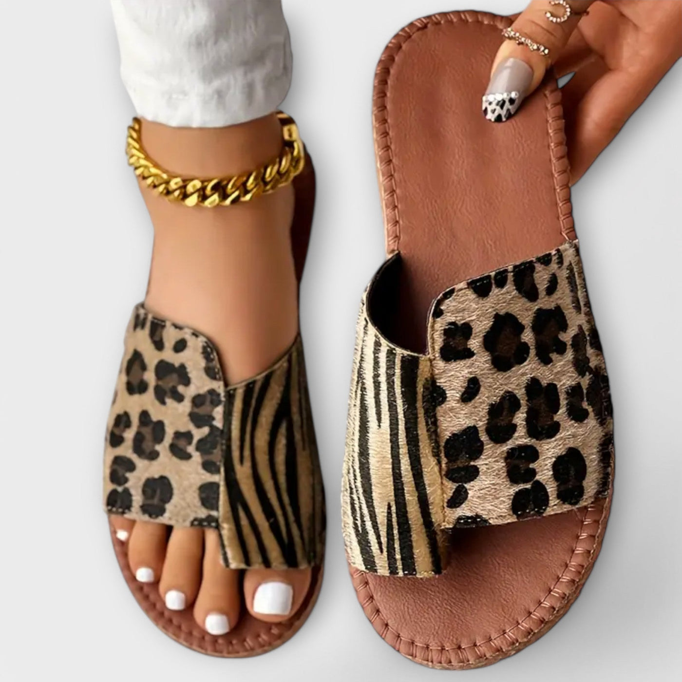 Delicious Two-Colour Leopard Print Sliders