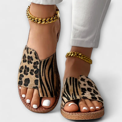 Delicious Two-Colour Leopard Print Sliders