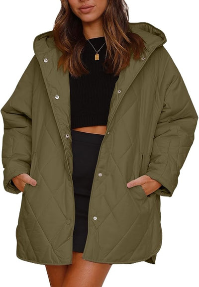 Lisbeth | Lightweight waterproof padded jacket with hood
