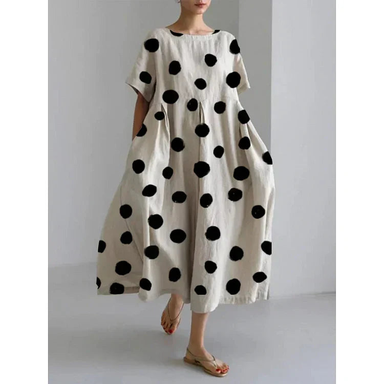 Valentina | Long polka dot dress with complete freedom of movement