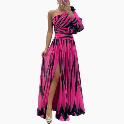 Carla – Elegant Maxi Dress with One Strap and Stripe Pattern