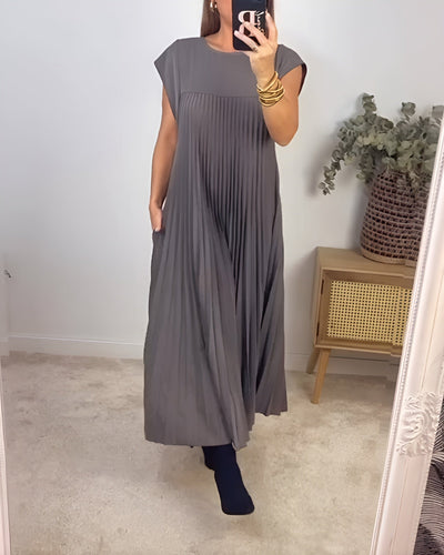 Simone | Light and Elegant Pleated Dress