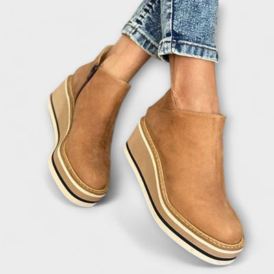 Deborah - Elegant Ankle Boots