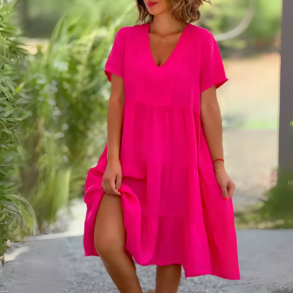 Luce | Light Dress with V-Neck