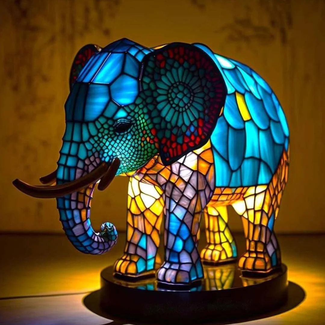 Rajah | Elephant Lamp Magisk in Coloured Glass