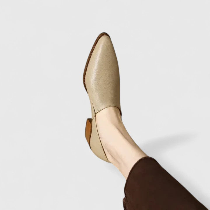 Kyadae | Orthopedic Pumps