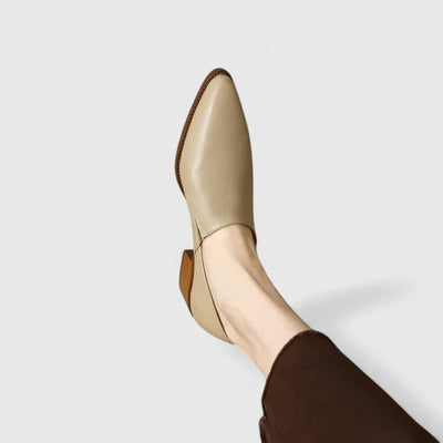 Kyadae | Orthopedic Pumps