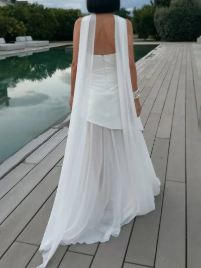 Georgia | Elegant Low Gown