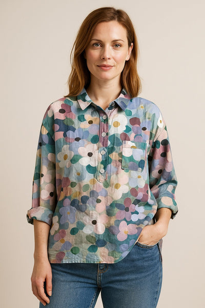 Beata Butik® | Classic Floral Blouse