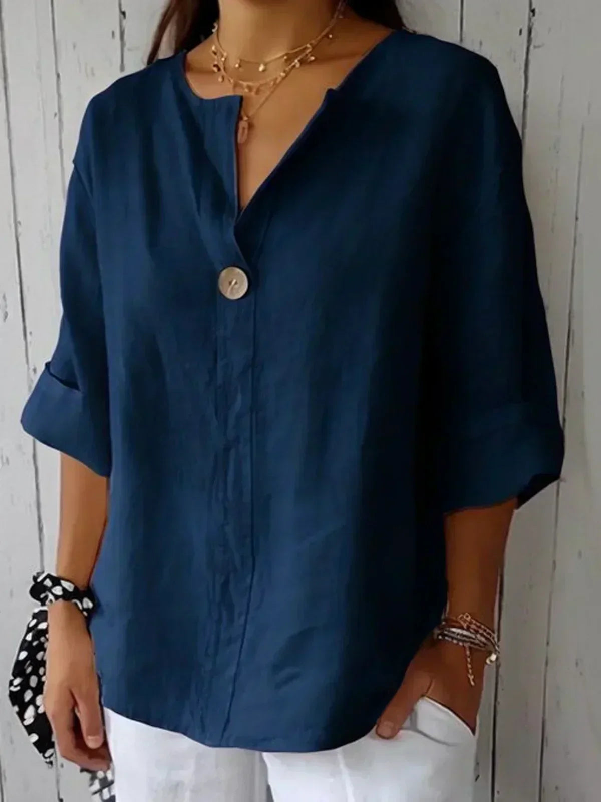 Jessa | Loose V-Neck Blouse