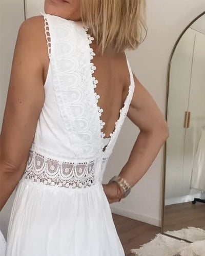 Ewelina | Lace Dress with V-Neck