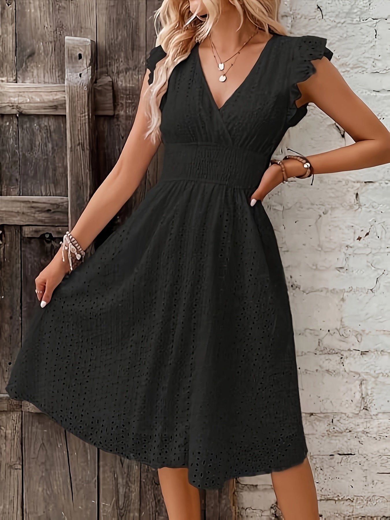 Amelia | Lace Dress with Ruffles