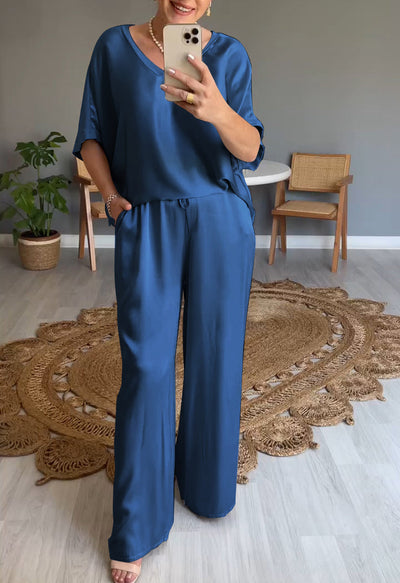 Elena | Casual two-piece set with a round neckline