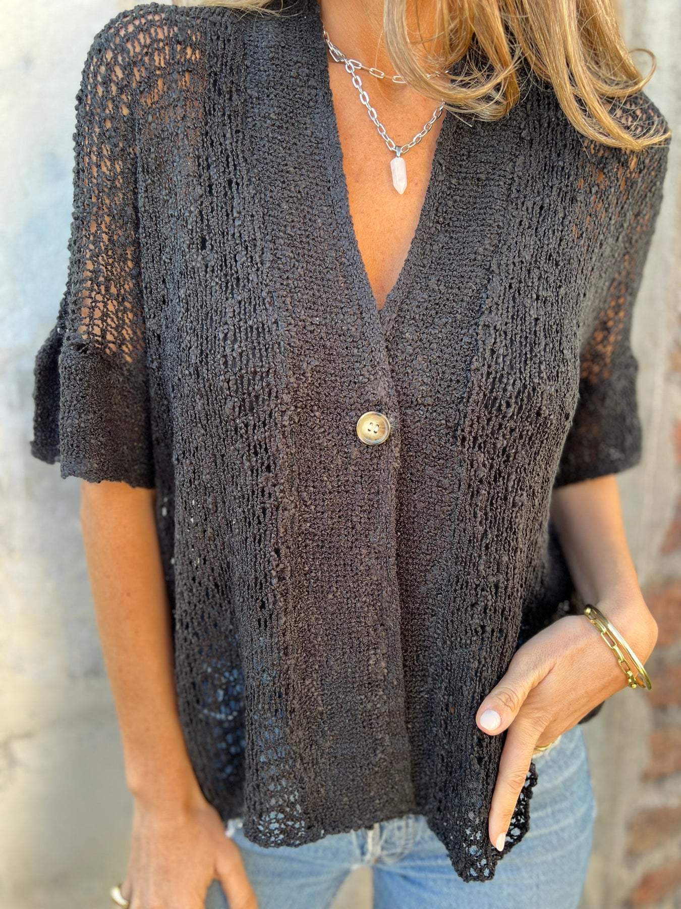Ivonie | Elegant Structural Blouse